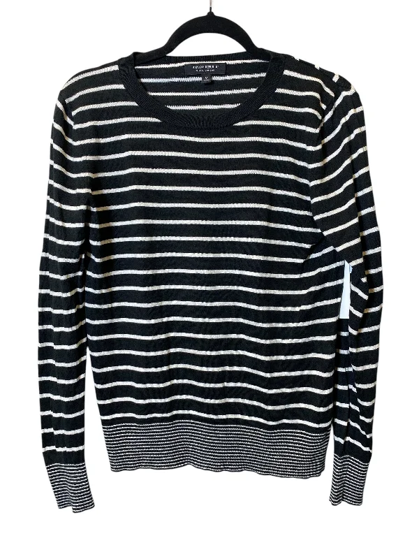 Top Long Sleeve By Banana Republic In Striped Pattern, Size: M