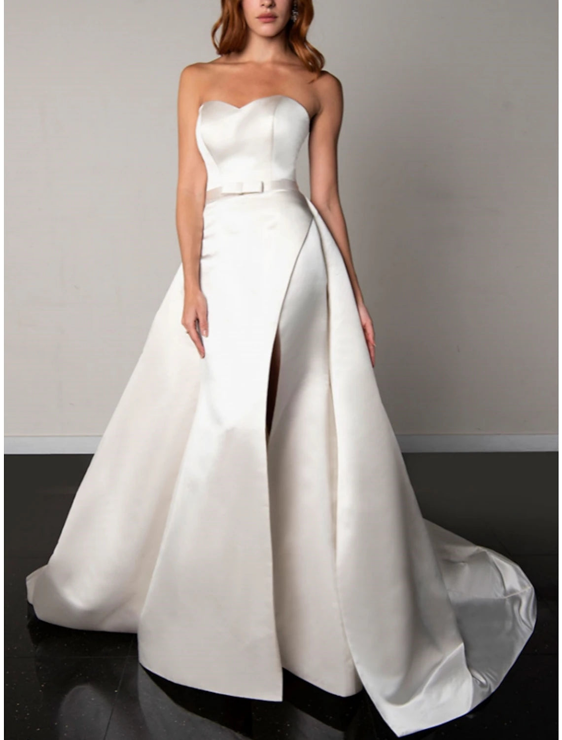 Formal Wedding Dresses A-Line Sweetheart Sleeveless Court Train Satin Bridal Gowns With Bow(s) Pleats